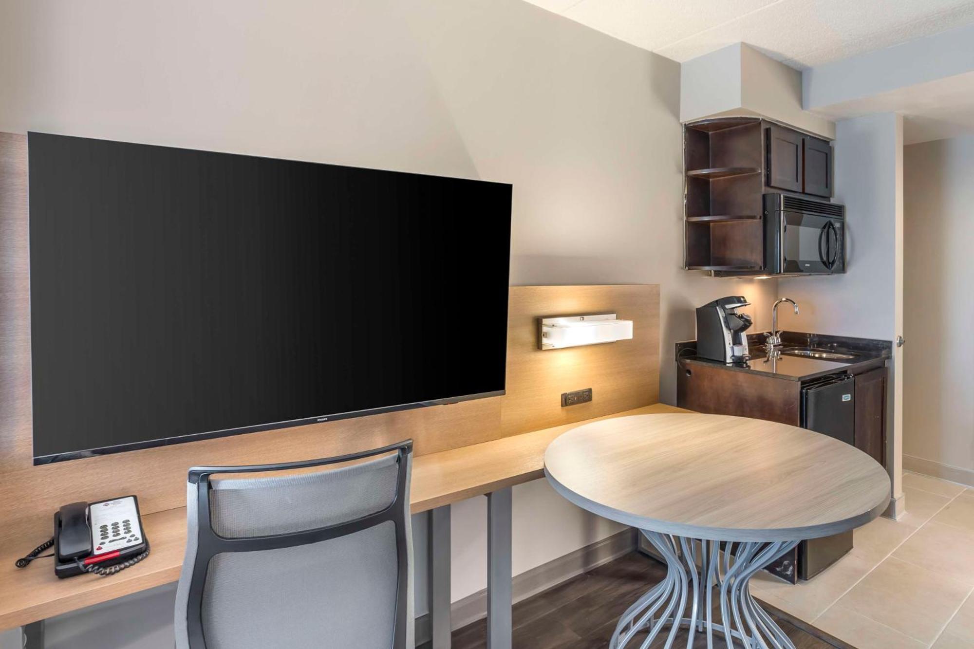 Best Western Plus Heritage Rail Inn & Suites York Kültér fotó